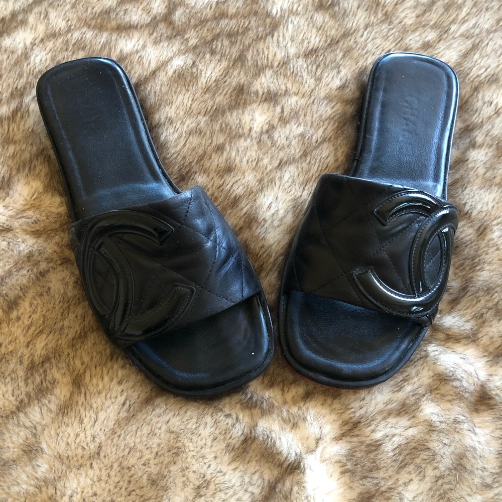 Chanel slippers Size 9